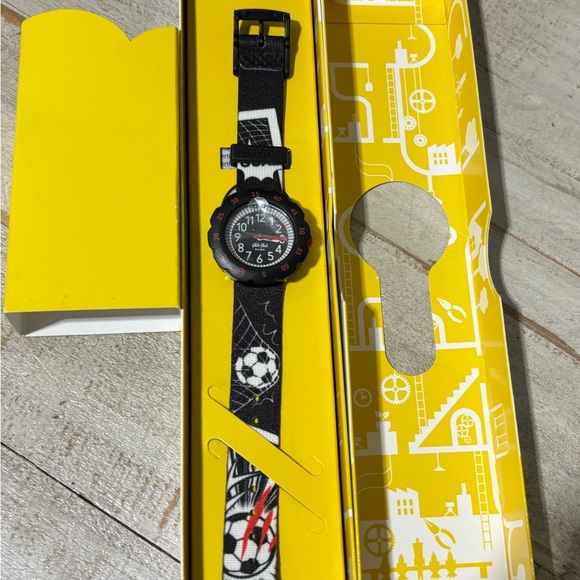 New!Swatch Flik Flak Kid’s Goal Watch - Picture 3 of 5